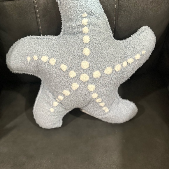 Blue Starfish Plush Pillow - Picture 3 of 3
